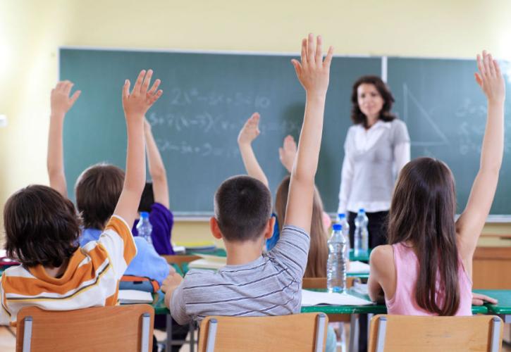 Γαβρόγλου: Θέμα ημερών η προκήρυξη για τις 4.500 προσλήψεις στην παιδεία