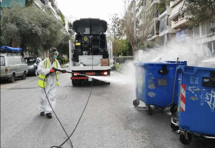 Δήμος Αθηναίων: Υδροσάρωση και απολύμανση στα Κάτω Πετράλωνα