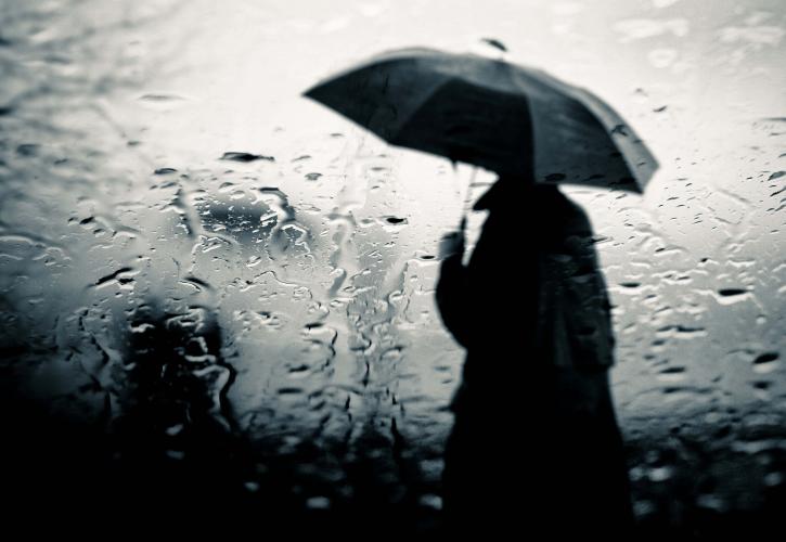 Καιρός: Βροχές και καταιγίδες