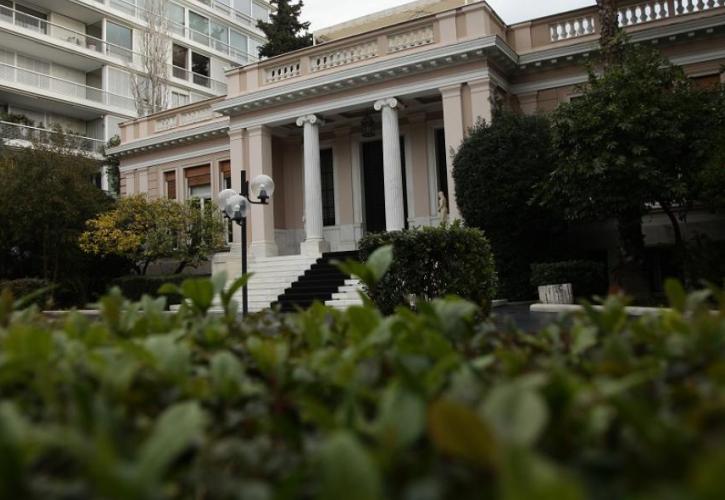 Σύσκεψη στο Μαξίμου την Παρασκευή μετά τα 50 κρούσματα