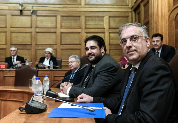 Δεύτερη απόπειρα συμφωνίας για την ψήφο αποδήμων - Οι πιθανότητες για λευκό καπνό