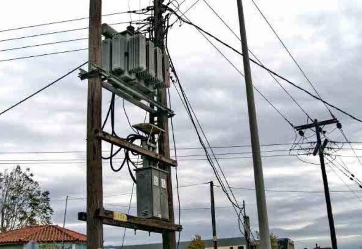 Προβλήματα στην ηλεκτροδότηση σε Αττική και Εύβοια, χωρίς ρεύμα πολλές περιοχές