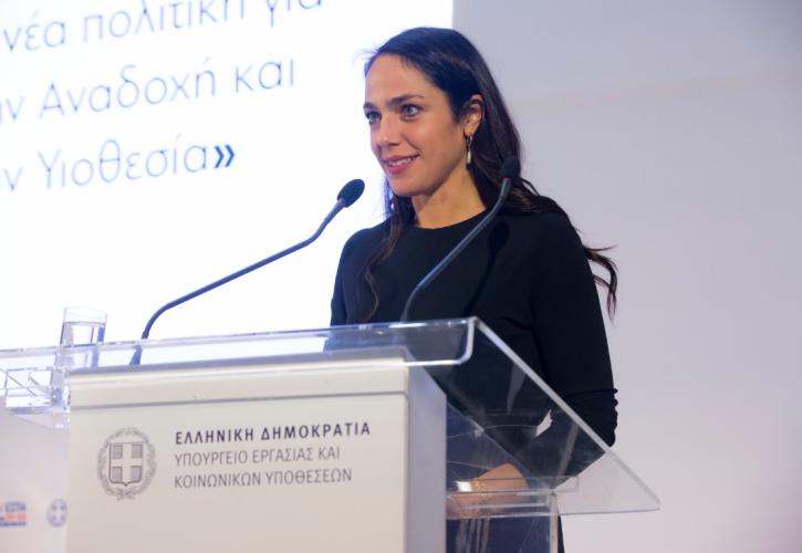 Δόμνα Μιχαηλίδου: Το 2021 αυξάνονται τα κονδύλια για τα επιδόματα κατά 22%