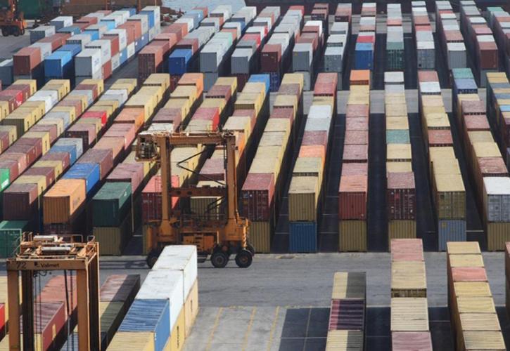 Ισχυρή αύξηση των εξαγωγών αλλά και μεγαλύτερη άνοδος των εισαγωγών τον Οκτώβριο - Στο +70,5% το εμπορικό έλλειμμα