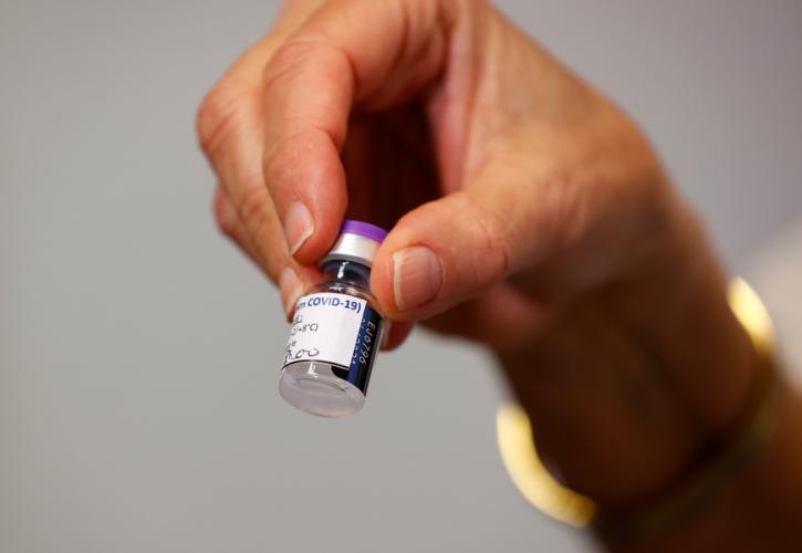 Έρχονται 83.850 δόσεις του εμβολίου κατά της covid-19 - Την Τρίτη στην Αθήνα