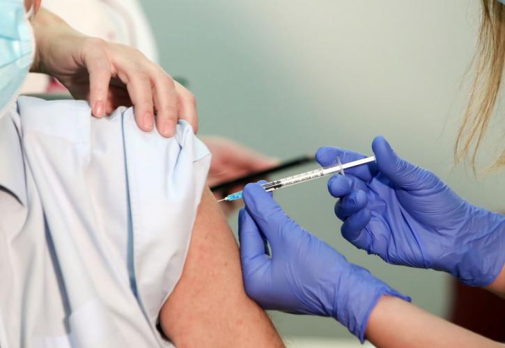 Κορονοϊός: Ασφαλής ο εμβολιασμός για τους ασθενείς με Long COVID