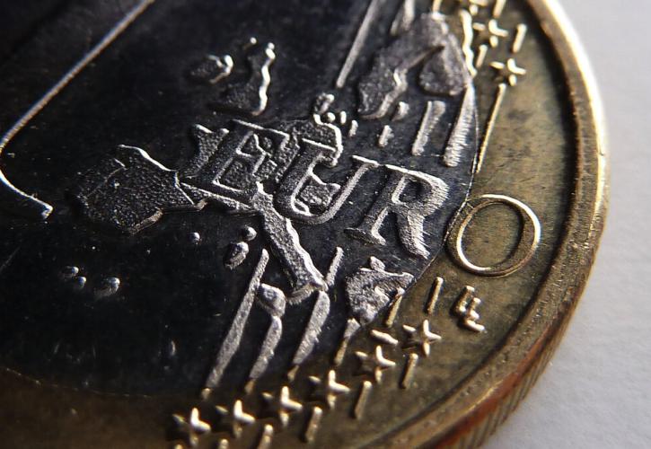 Ύφεση 0,6% στην Ευρωζώνη το α' τρίμηνο