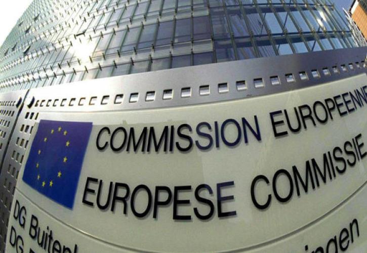 Κομισιόν: Νέες κατευθυντήριες γραμμές για βιώσιμη υδατοκαλλιέργεια στην ΕΕ