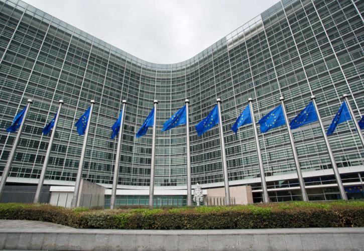 Επικυρώθηκε ο κατάλογος των 27 μελών της νέας Ευρωπαϊκής Επιτροπής