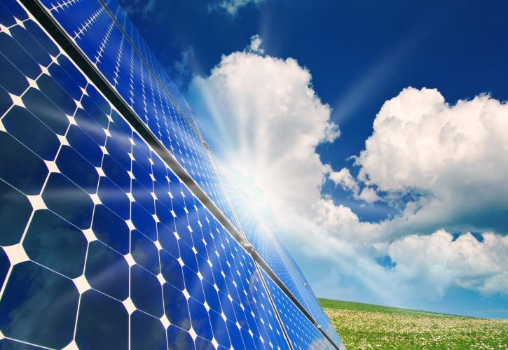 «Πράσινο φως» και επίσημα από την ΕΤΕπ στη χρηματοδότηση του mega project φωτοβολταϊκών της ΔΕΗ Ανανεώσιμες στη Δ.Μακεδονία