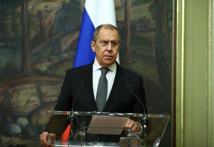 Έτοιμη να διακόψει τις σχέσεις με ΕΕ η Ρωσία, «αν πληγεί με οδυνηρές κυρώσεις»