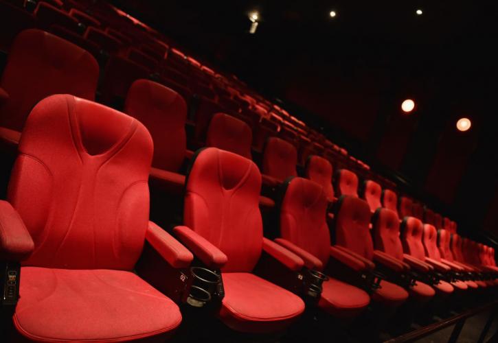 Αιτήσεις από θέατρα και σινεμά για εφάπαξ ενίσχυση ανά εισιτήριο - Διπλό επίδομα για τους καλλιτέχνες