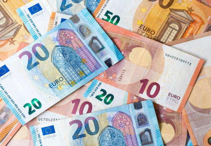 Επίδομα πρώτης πρόσληψης 1.200 ευρώ για τους νέους από το 2022 - Πώς θα δοθεί