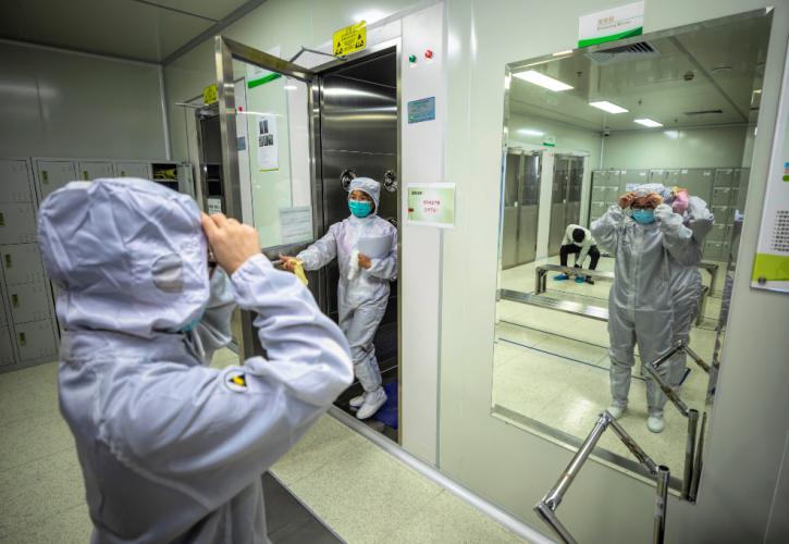 Ρωσία: Το φάρμακο Mir-19 θα είναι αποτελεσματικό κατά του στελέχους Όμικρον 