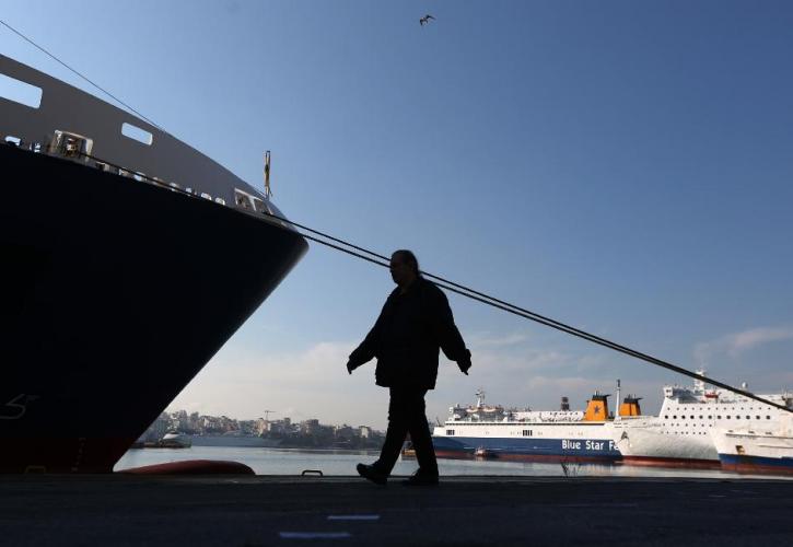 Αντιδρούν οι ακτοπλοϊκές εταιρείες με το διπλασιασμό του ξενοδοχειακού τμήματος των πλοίων