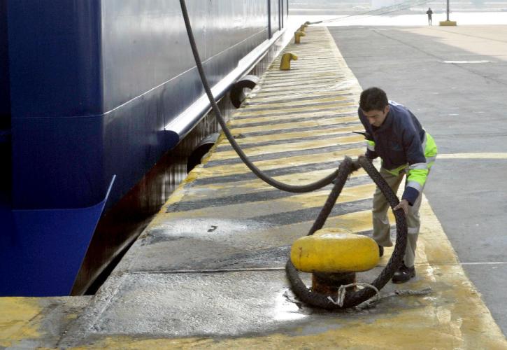 Λήγει στις 12 τα μεσάνυχτα η τριήμερη απεργία των ναυτεργατών