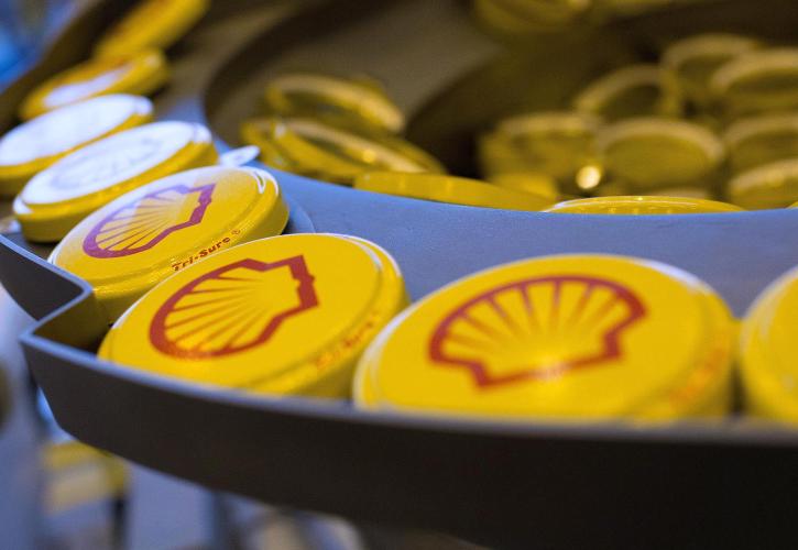 Shell: Αλλάζει όνομα και μεταφέρει την έδρα της στο Λονδίνο