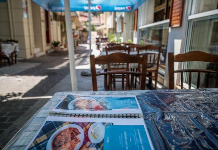 Χατζηθεοδοσίου: Η κυβέρνηση να ξαναδεί το ωράριο λειτουργίας των εστιατορίων