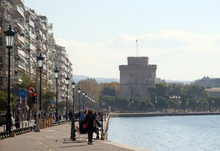 Κορονοϊός: Στο «κόκκινο» Θεσσαλονίκη, Αττική και ακόμη επτά περιφέρειες