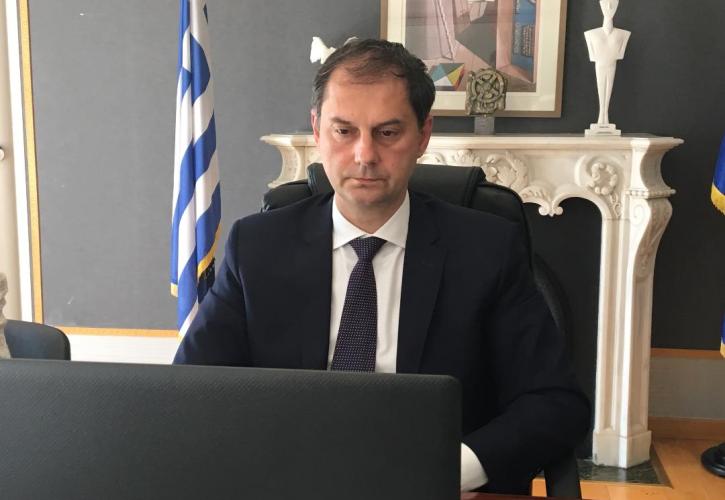 Θεοχάρης: Ενισχύσεις και για τουριστικά γραφεία και εταιρείες τουριστικών λεωφορείων από το ΕΣΠΑ