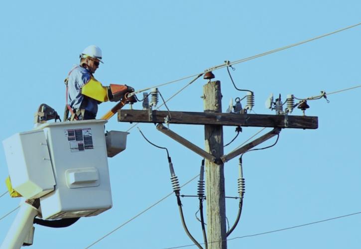 Ρεύμα: Συνολικές επενδύσεις 2,2 δισ. ευρώ έως το 2026 από τον ΔΕΔΔΗΕ