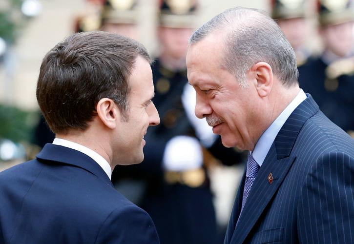 Ο Ερντογάν λέει τώρα στον Μακρόν ότι η συνεργασία των δύο χωρών έχει «πολύ σοβαρή δυναμική»