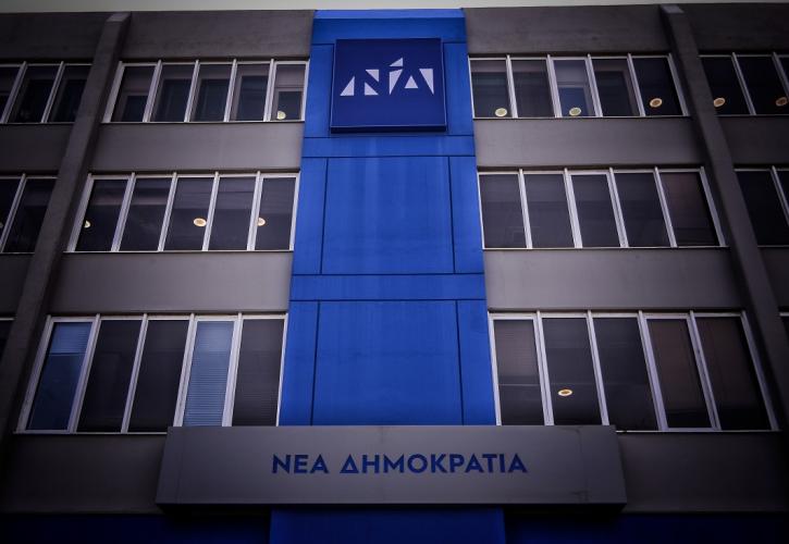 Εμβολιασμός και Κουφοντίνας δίνουν αέρα στη ΝΔ - Στην πανδημία «ποντάρει» ο ΣΥΡΙΖΑ