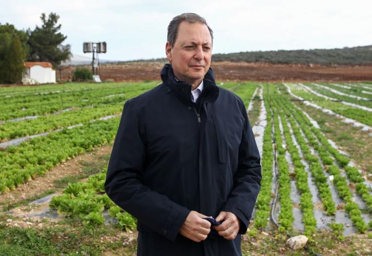 Λιβανός: Η κυβέρνηση τηρεί τις δεσμεύσεις της - Πληρώνονται 851 εκατ. ευρώ ενισχύσεων σε 600.000 αγρότες