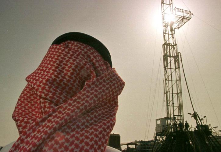 ΙΕΑ για πετρέλαιο: Ο ΟΠΕΚ+ ωθεί τις τιμές υψηλότερα - Σαουδική Αραβία και ΗΑΕ να αναλάβουν δράση