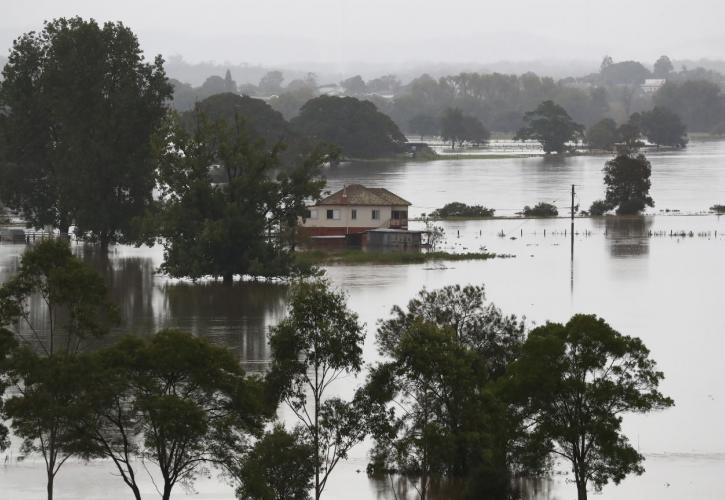 Αυστραλία: Χιλιάδες άνθρωποι στο Σίδνεϊ καλούνται να εγκαταλείψουν τα σπίτια τους λόγω των πλημμυρών