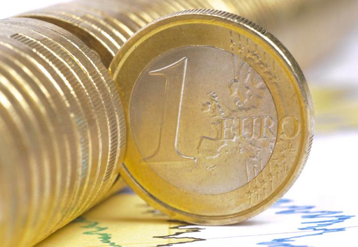 Οικονομικό Επιμελητήριο: Υπερφορολόγηση και πλεονάσματα «στραγγαλίζουν» την ανάπτυξη