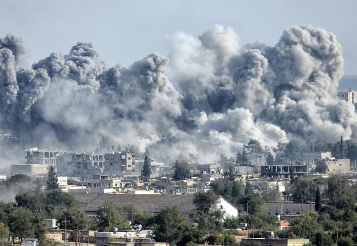 18 νεκροί άμαχοι από έκρηξη νάρκης στην επαρχία Χάμα της Συρίας