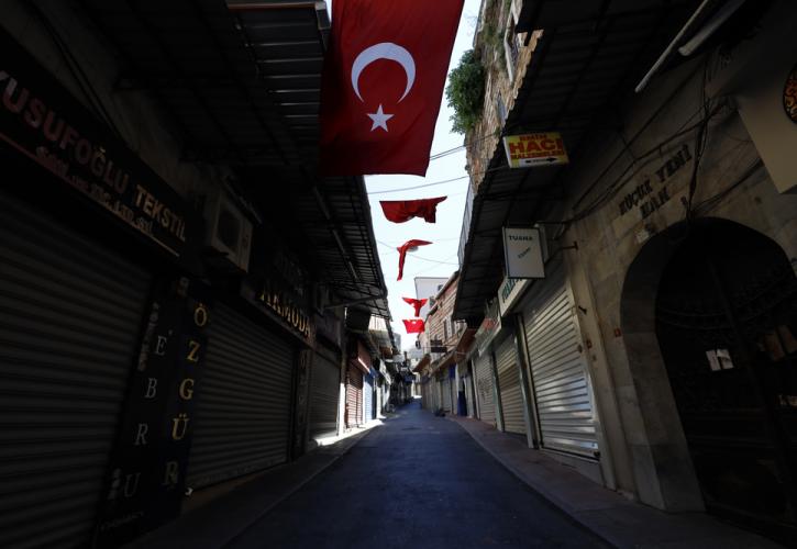 Τουρκία: Σχεδόν 40.000 τα νέα κρούσματα κορονοϊού - Σε πολύμηνα υψηλά