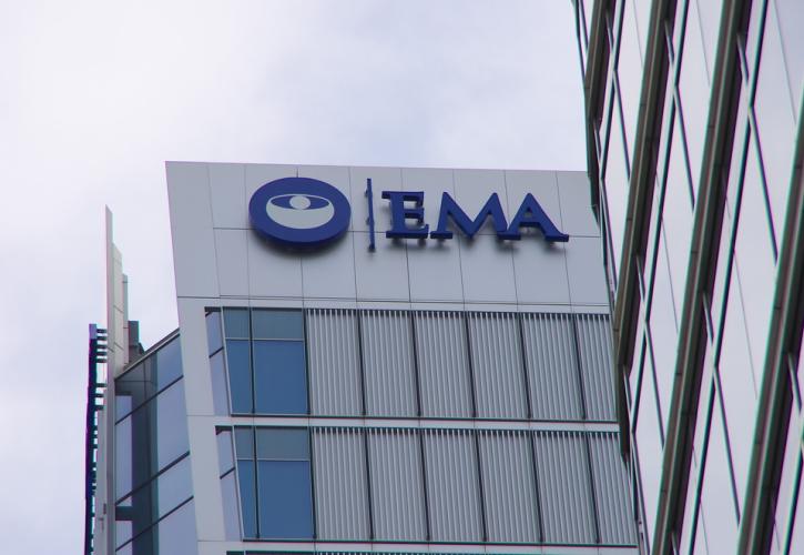 EMA: Τα εμβόλια mRNA δεν συμβάλλουν σε επιπλοκές της εγκυμοσύνης