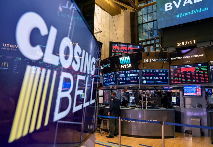 Με μικτά πρόσημα «έκλεισαν» οι βασικοί δείκτες της Wall Street