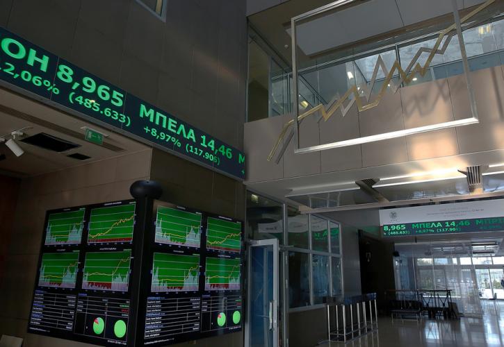 Ανεβάζει ρυθμούς το Χρηματιστήριο με το «βλέμμα» στις 890 μονάδες