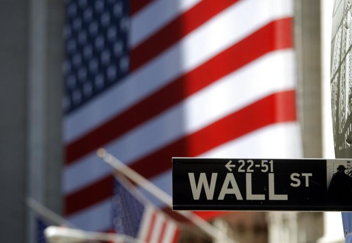 Ισχυρά κέρδη στην Wall Street μετά τα μάκρο για την απασχόληση - «Άλμα» 700 μονάδων για τον Dow