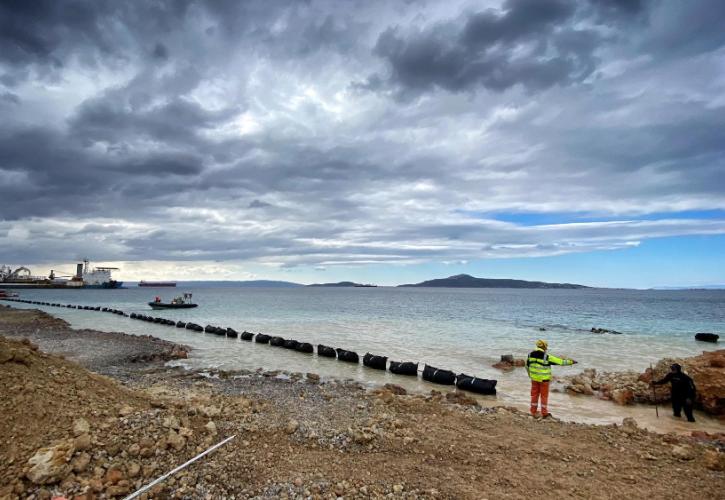 ΑΔΜΗΕ: Το καινοτόμο καλώδιο για Κρήτη-Πελοπόννησο ποντίζεται σε βάθη-ρεκόρ