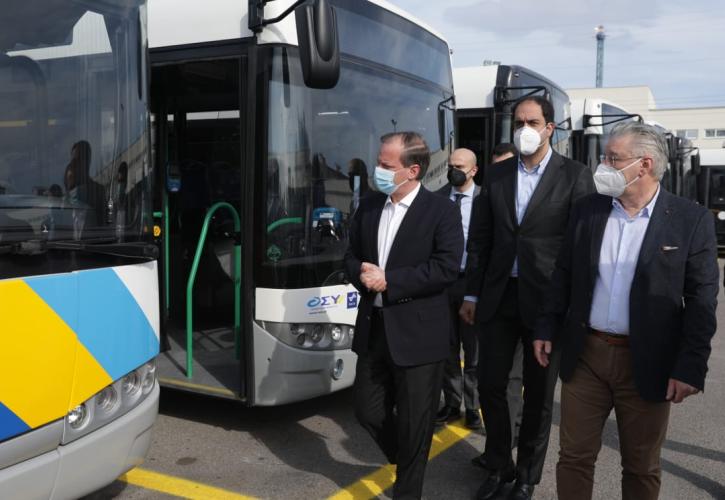 Κ. Καραμανλής: Από την Παρασκευή στους δρόμους της Αθήνας και τα νέα λεωφορεία με leasing