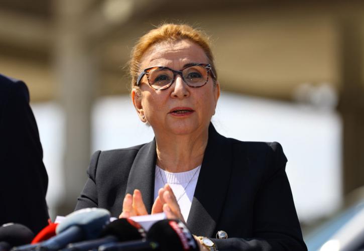 Τουρκία: Η υπουργός Εμπορίου κατηγορείται ότι ευνόησε τον σύζυγό της