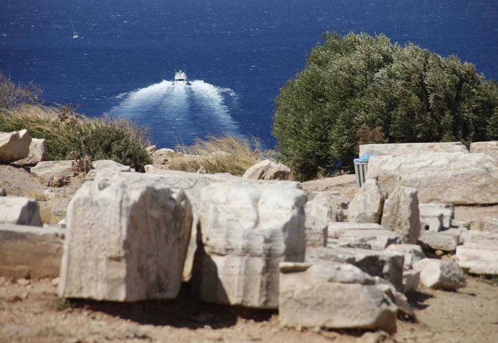 Γιατί είναι «μήλον της έριδος» παραθαλάσσια προάστια της Αττικής