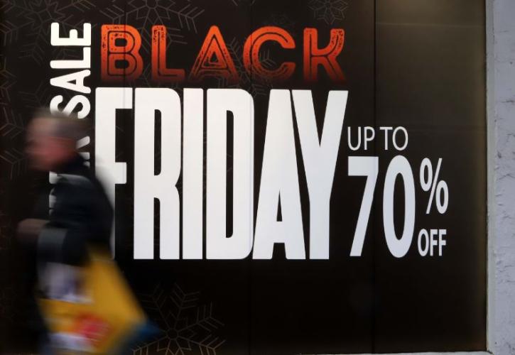 Τι ετοιμάζουν οι μεγάλες αλυσίδες για τη Black Friday (pics)