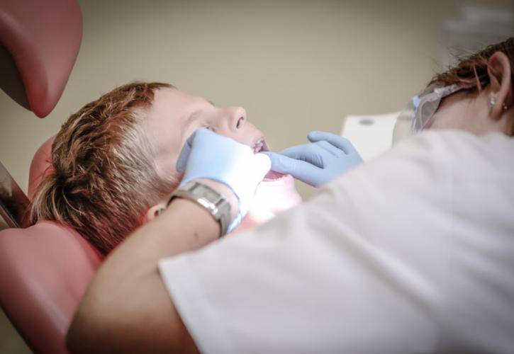 Dentist Pass: Πώς γίνεται η υποβολή αιτήσεων - Οι ημερομηνίες ανά ΑΦΜ