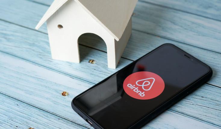 Airbnb: Διασταυρώσεις - φωτιά αποκαλύπτουν αδήλωτα εισοδήματα εκατομμυρίων