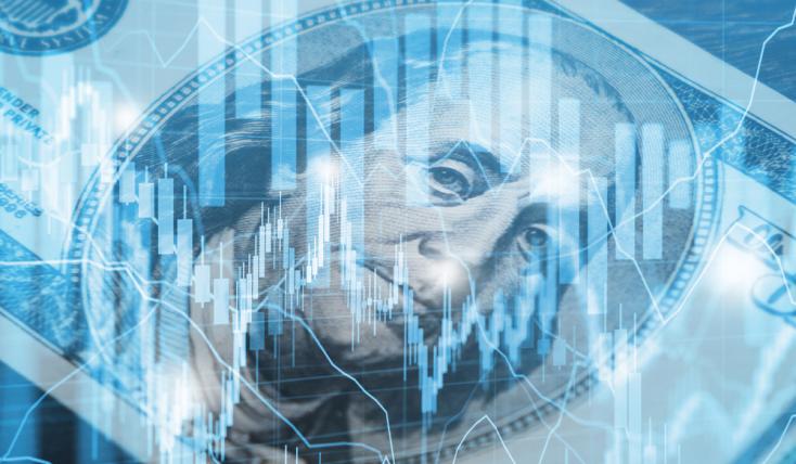 Σε χαμηλό 4 μηνών το δολάριο