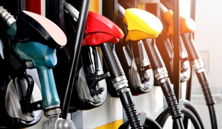 Καύσιμα: Μικροί κλυδωνισμοί στις τιμές λόγω Brent - Σε τι επίπεδα κινείται η βενζίνη
