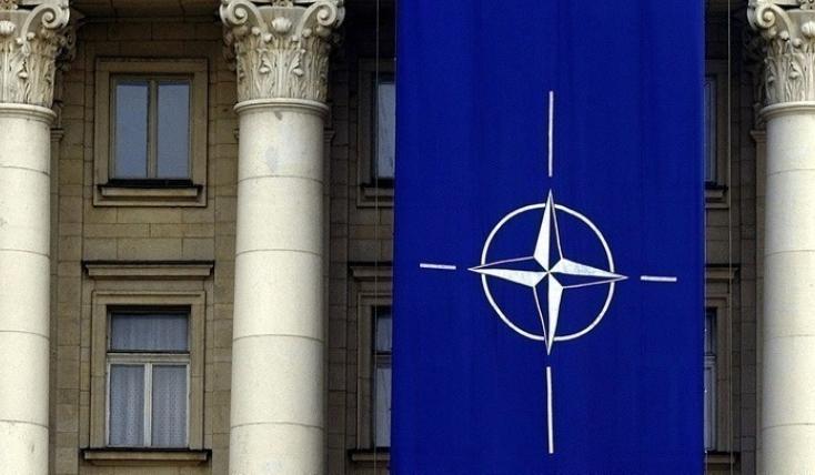 Ευκαιρίες για πρακτική άσκηση στο ΝΑΤΟ με μισθό 1.477 ευρώ - Αιτήσεις έως 22 Απριλίου