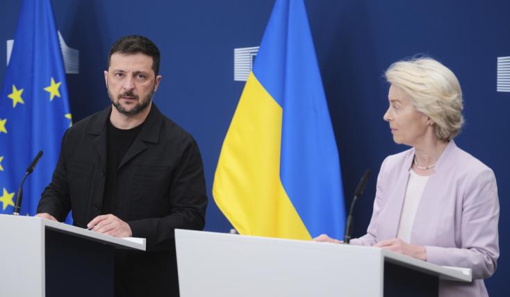 Τηλεφωνική επικοινωνία Λάιεν – Ζελένσκι: Αύριο η έγκριση του πακέτου μέτρων για διεύρυνση