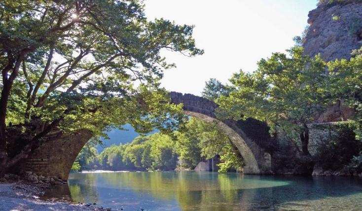 Booking.com: Ένας ελληνικός προορισμός στους 10 πιο φιλόξενους του κόσμου