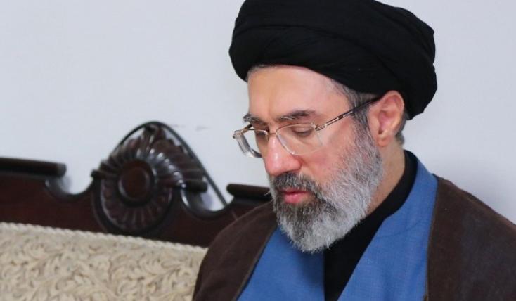 Daily Mail: Στη Μόσχα για επέμβαση ο Μοτζτάμπα Χαμενεΐ σύμφωνα με ΜΜΕ του Κουβέιτ